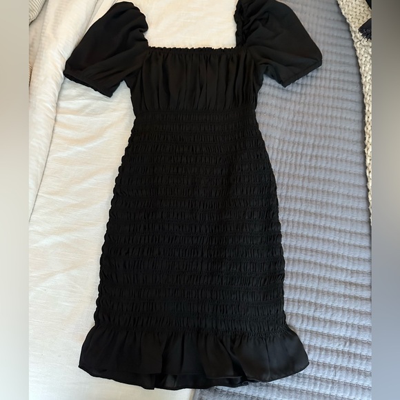 Black Dress - Picture 2 of 4